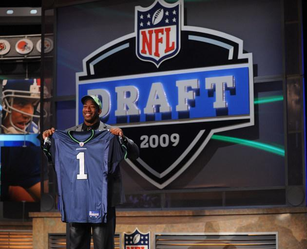 Aaron-Curry-Number-One-Draft-Picak-NFL-Draft-2009