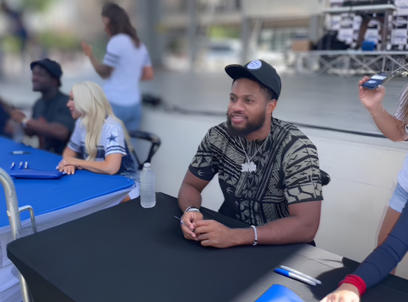 Jabril_Cox_Signing